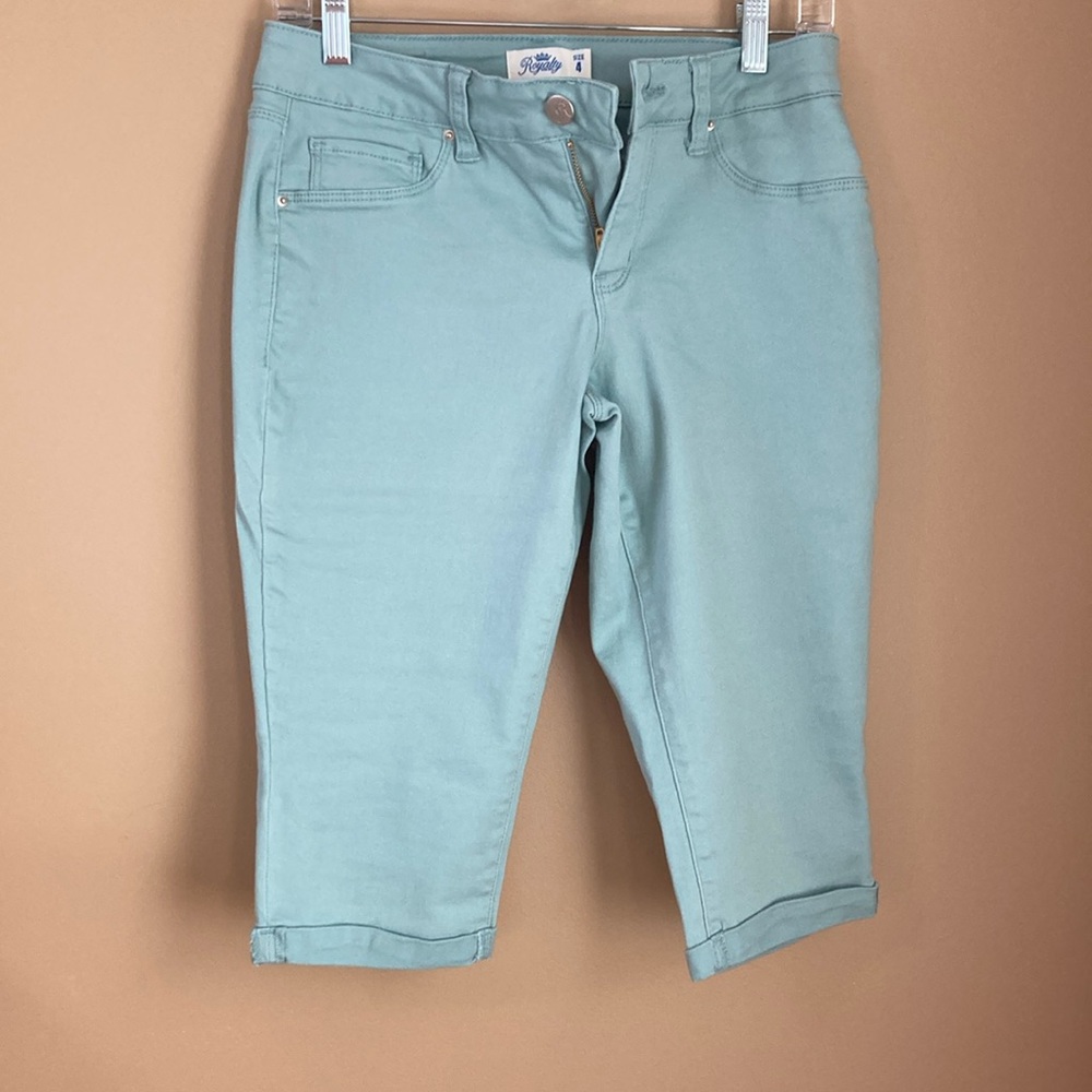 Royalty For Me Knee Length Stretch Jeans Size 4